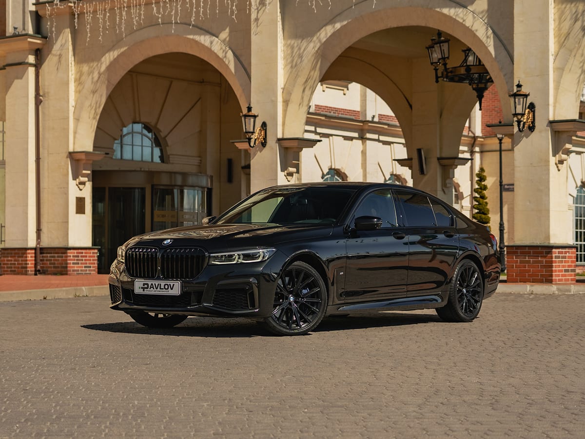 Прокат BMW 730d — аренда авто в Калининграде