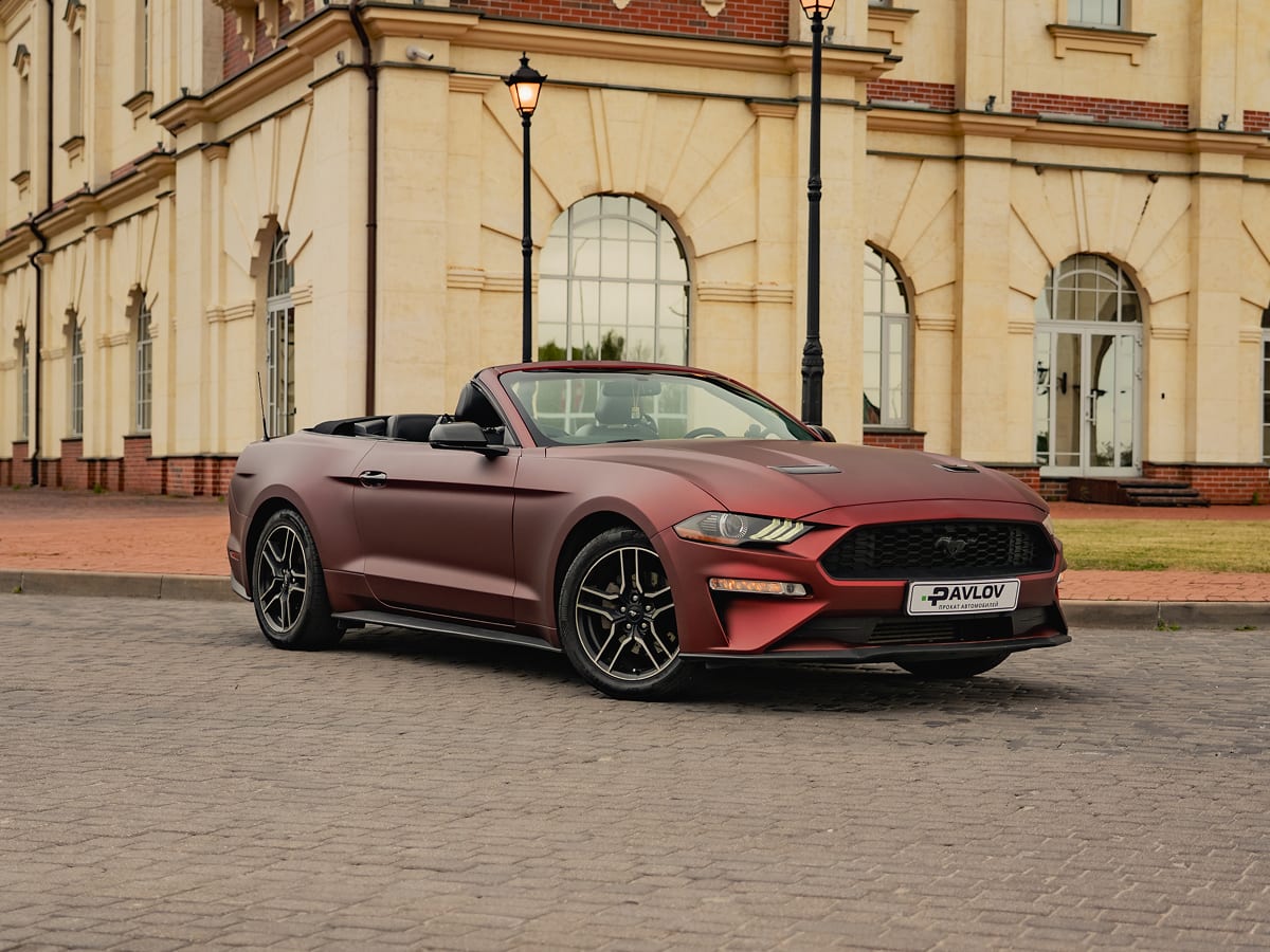 Прокат Ford Mustang cabrio 2018 — аренда авто в Калининграде