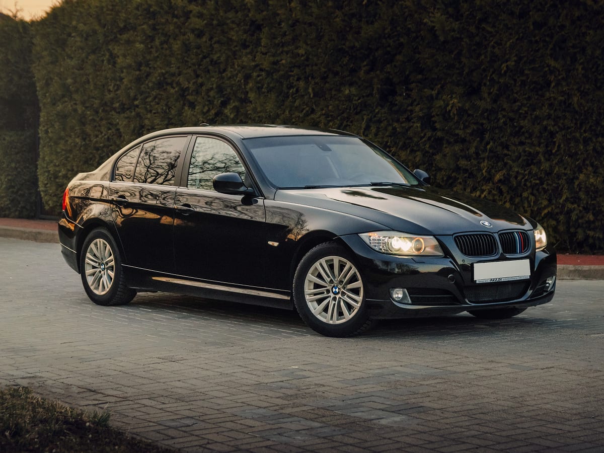 Прокат BMW 3 E90 Black — аренда авто в Калининграде