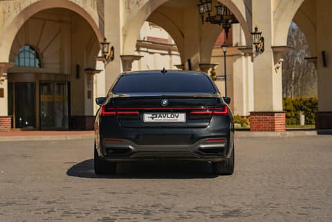 Прокат BMW 730d — аренда авто в Калининграде — фото 7