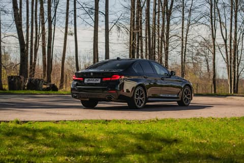 Прокат BMW 520D xDRIVE G30 — аренда авто в Калининграде — фото 2
