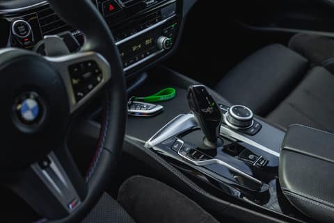 Прокат BMW 520D xDRIVE G30 — аренда авто в Калининграде — фото 4