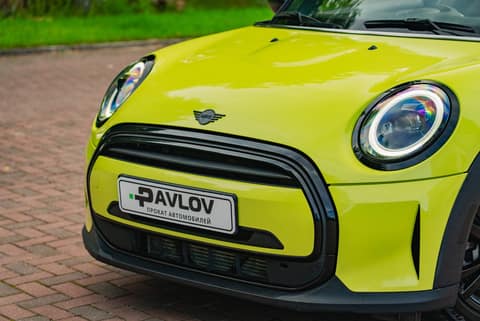 Прокат Mini Cooper Cabrio (жёлтый, 2023) — аренда авто в Калининграде — фото 6