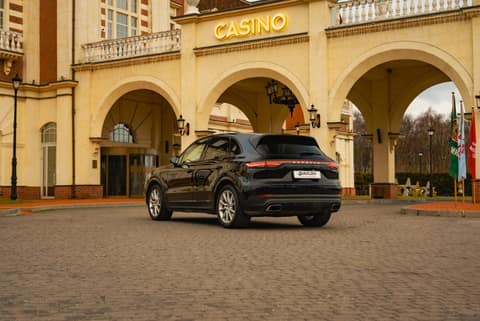 Прокат Porsche Cayenne — аренда авто в Калининграде — фото 6