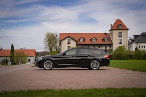 Прокат BMW 5 (G31) — аренда авто в Калининграде — фото 3