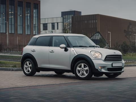 Прокат Mini Cooper CountryMan — аренда авто в Калининграде
