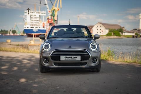 Прокат Mini Cooper Cabrio (серый, 2021) — аренда авто в Калининграде — фото 3