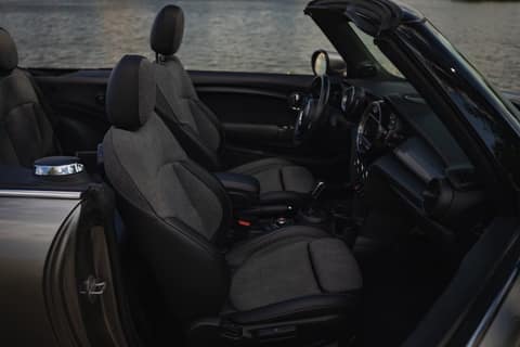 Прокат Mini Cooper Cabrio (серый, 2021) — аренда авто в Калининграде — фото 8